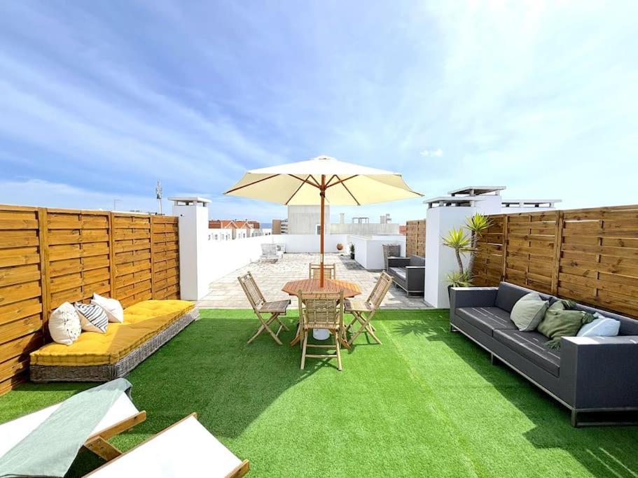 Nazaré Ocean Flat - Private Rooftop Terrace BBQ Esterno foto